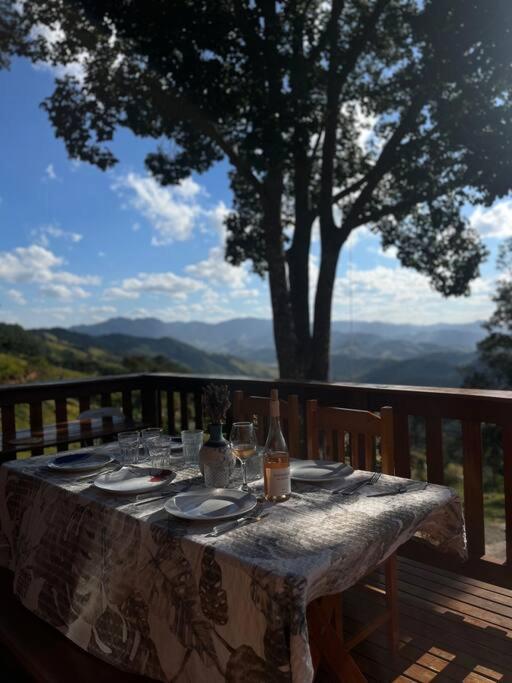 Vila Casa Jequitiba São Bento do Sapucaí Exteriér fotografie