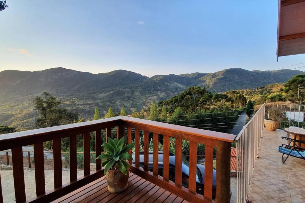 Vila Casa Jequitiba São Bento do Sapucaí Exteriér fotografie